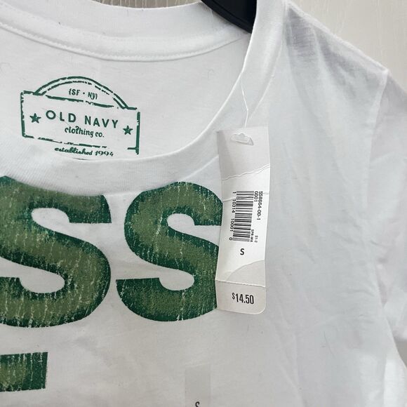 Old Navy Kiss Me, I'm Irish Graphic Tee Shirt Top Women's Size Small - Picture 6 of 12